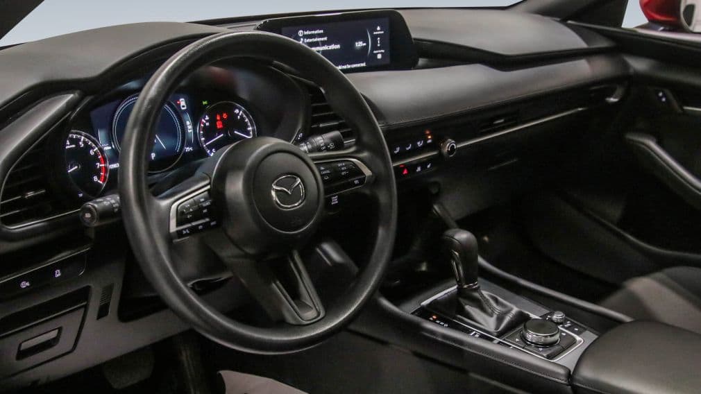 Mazda 3 GX 2025 — photo 9
