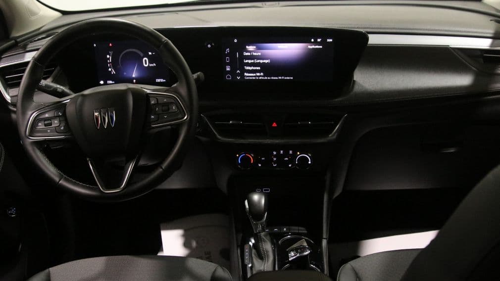 Buick Encore GX Preferred 2024 — photo 16