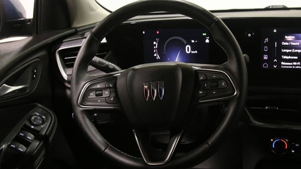 Buick Encore GX Preferred 2024 — photo 17