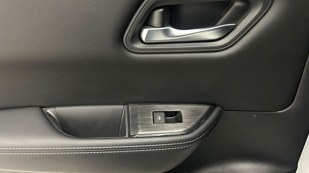 Nissan Rogue SV Moonroof 2024 — photo 12