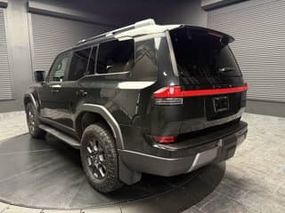 Lexus GX 550 4WD Sport Utility Vehicles 2024 — photo 6