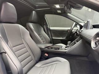 Lexus IS 300 4-door Compact Passenger Car 2025 — photo 12