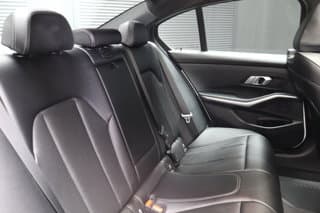BMW 3 Series 4-door Compact Passenger Car 2025 — photo 24