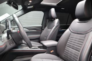 Ford Explorer 4WD Sport Utility Vehicles 2025 — photo 15