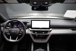 Ford Explorer 4WD Sport Utility Vehicles 2025 — photo 20