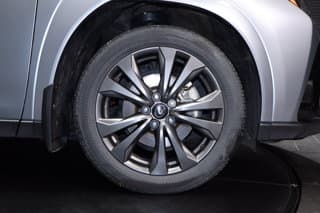 Lexus UX 300h 4-door Compact Passenger Car 2025 — photo 10