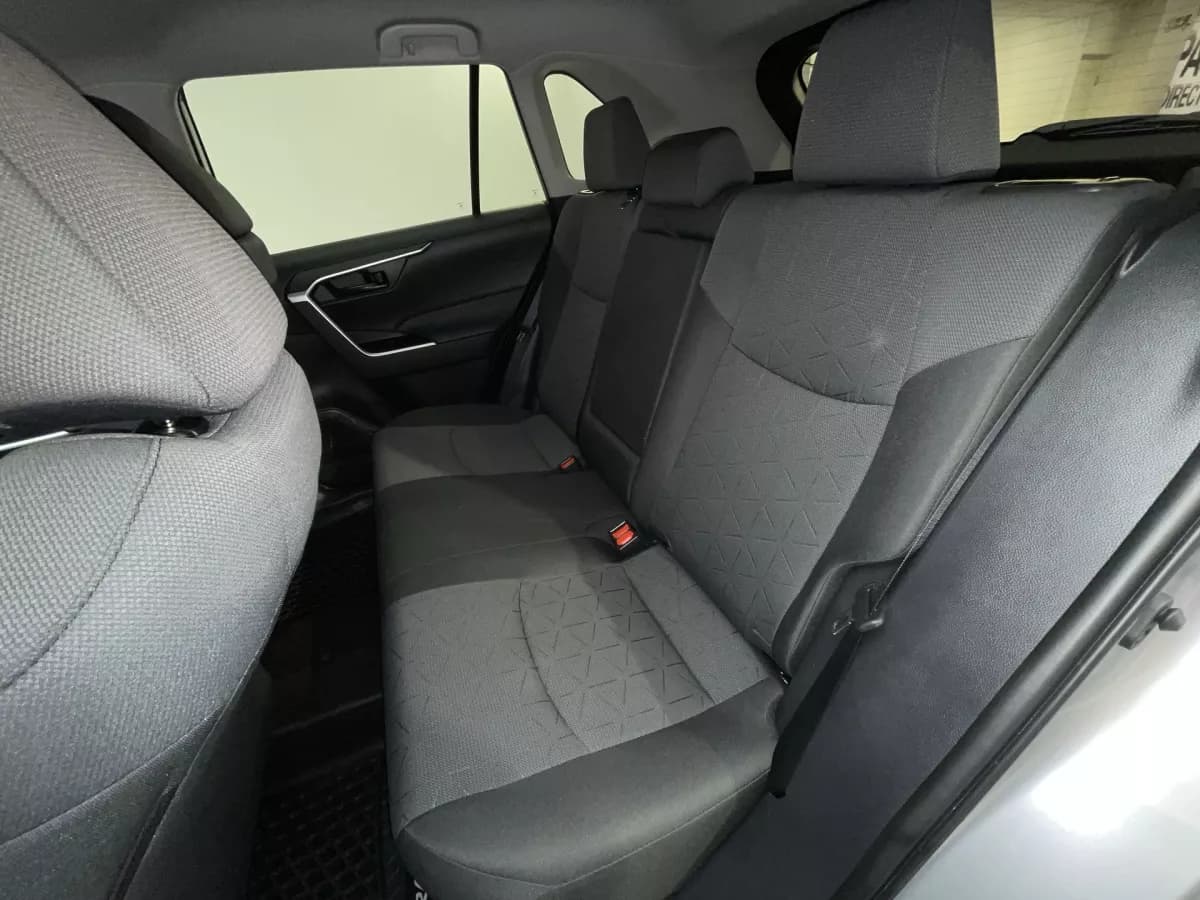 Toyota RAV4 2025 — photo 24