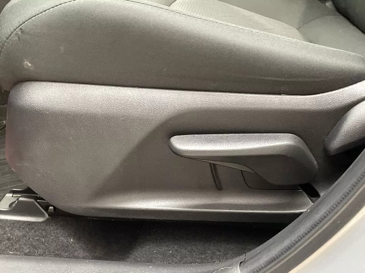 Toyota RAV4 2024 — photo 14