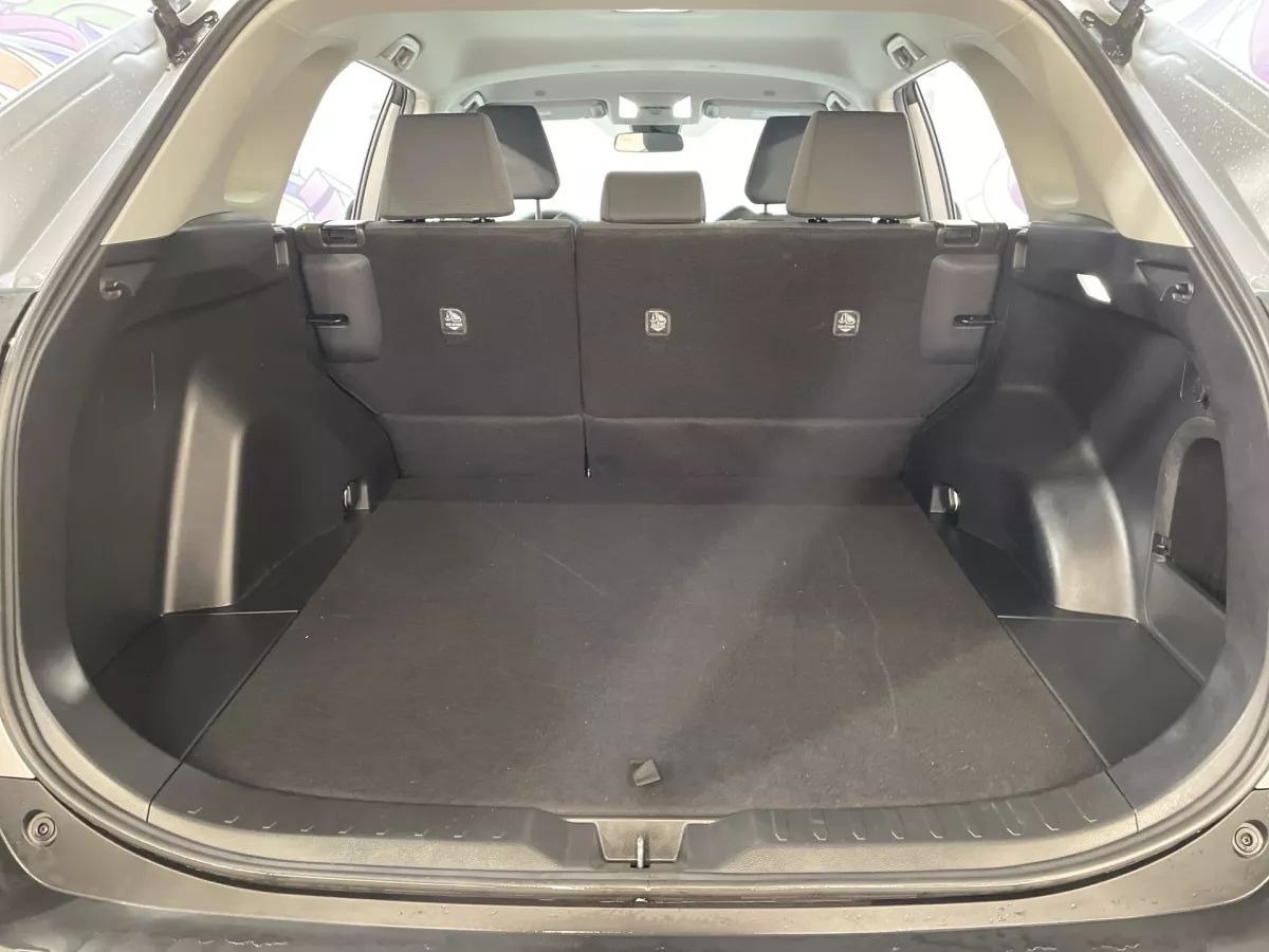 Toyota RAV4 2025 — photo 21