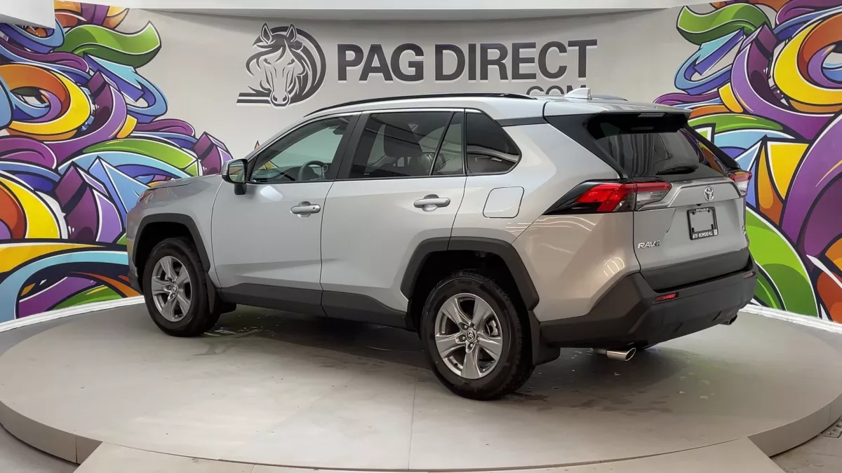 Toyota RAV4 2025 — photo 6