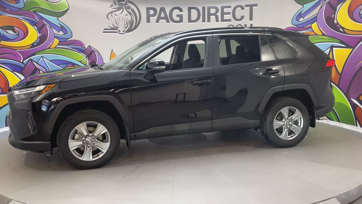 Toyota RAV4 2025 — photo 4
