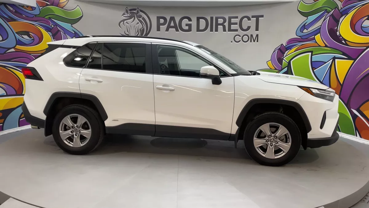Toyota RAV4 2025 — photo 7