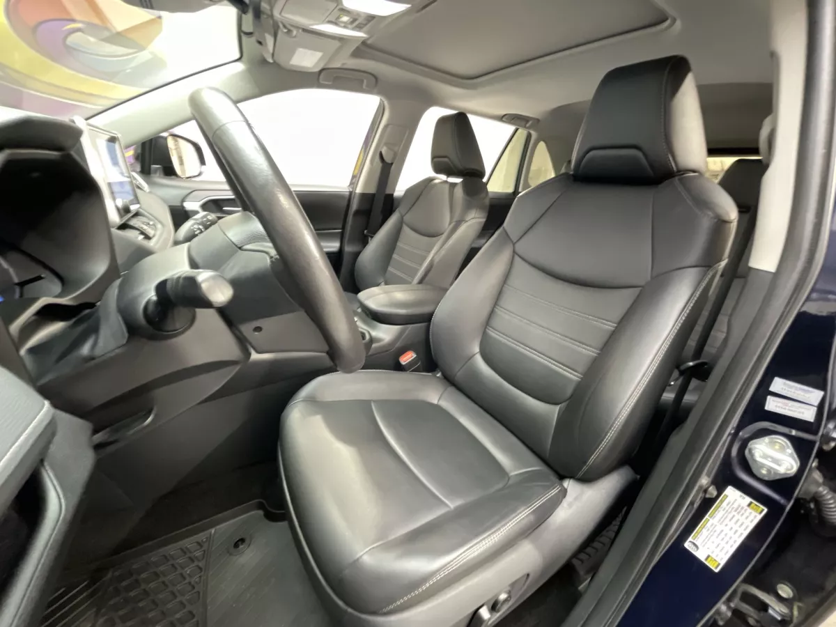 Toyota RAV4 2024 — photo 13