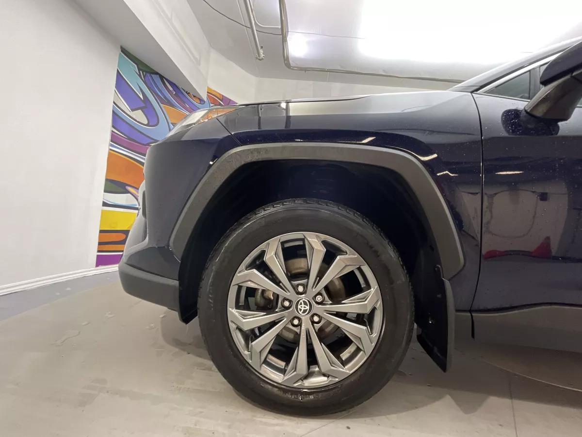 Toyota RAV4 2024 — photo 19