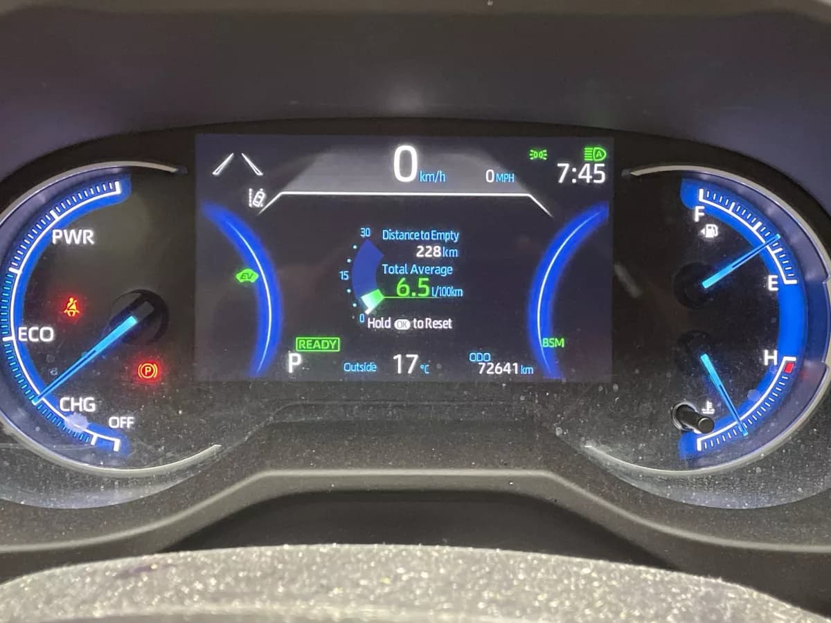 Toyota RAV4 2024 — photo 10