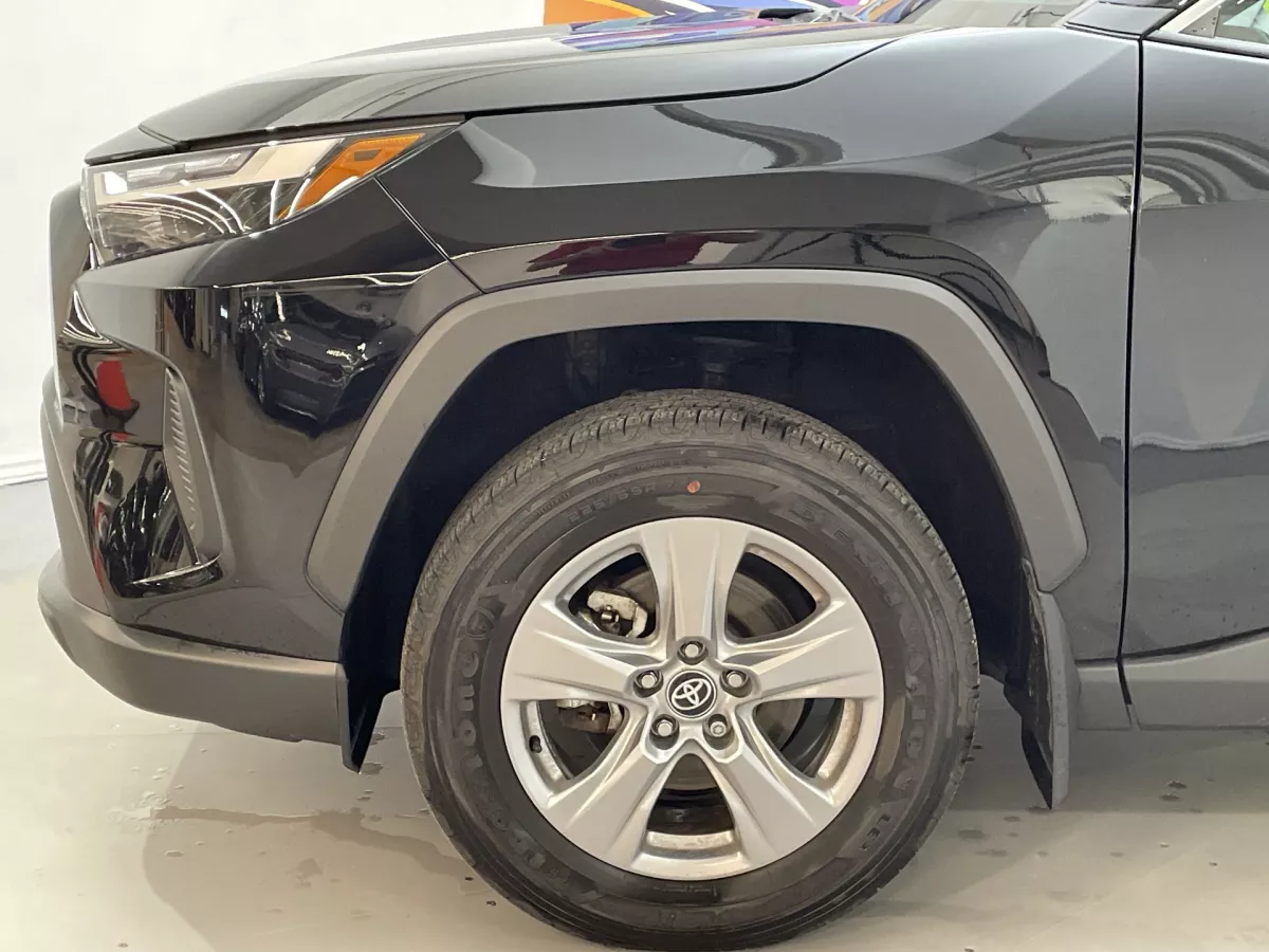 Toyota RAV4 2025 — photo 11