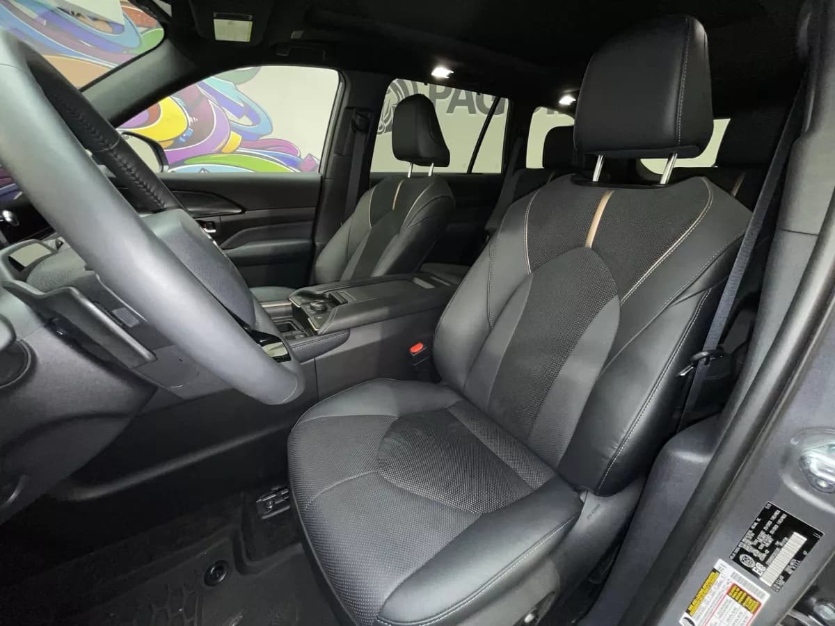 Toyota Grand Highlander 2026 — photo 13