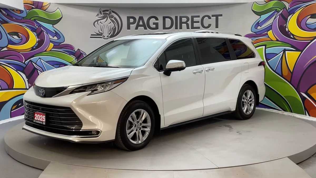 Toyota Sienna 2025 — photo 4