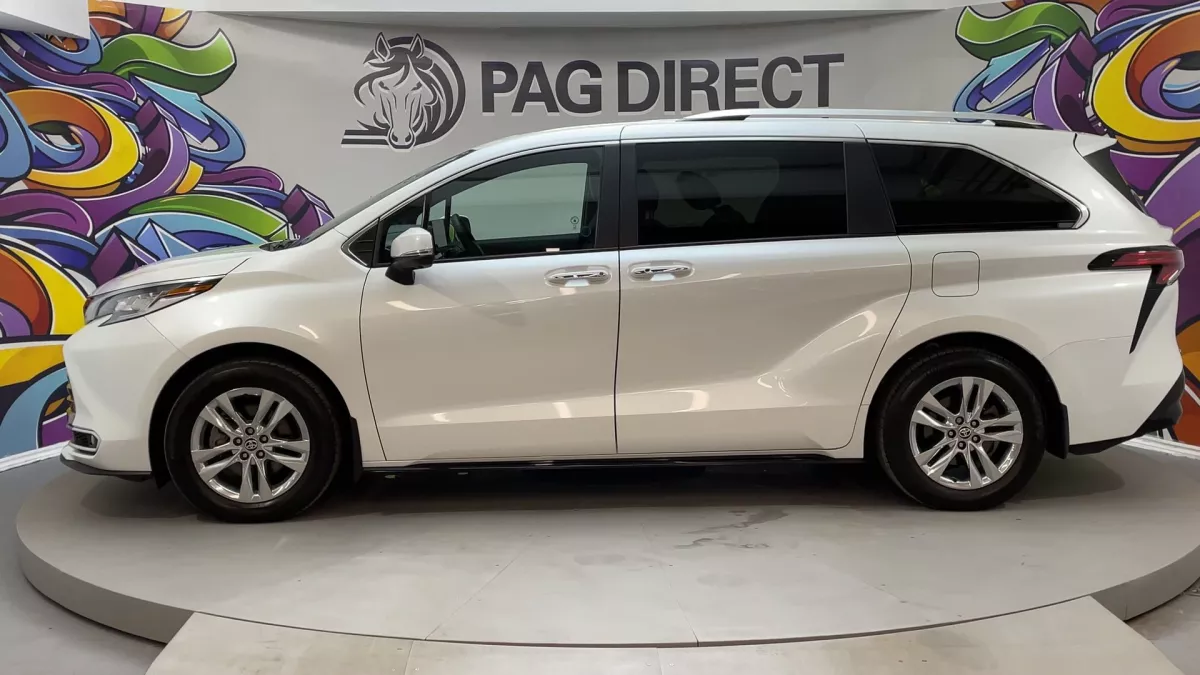Toyota Sienna 2025 — photo 5