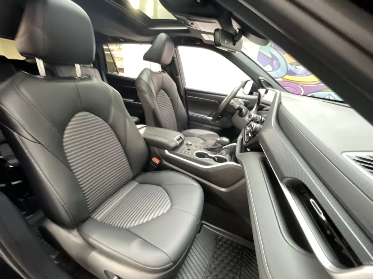 Toyota Highlander 2025 — photo 28