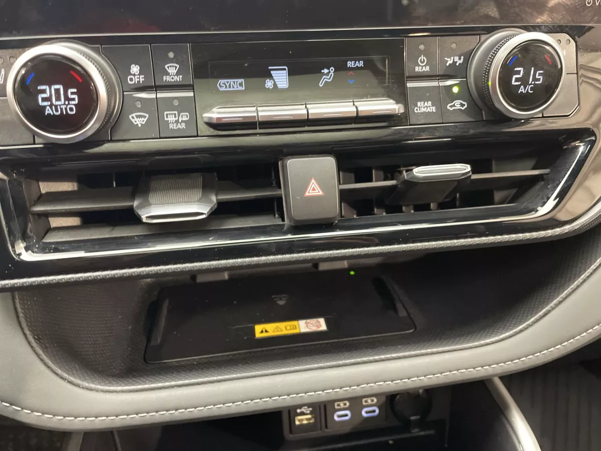 Toyota Highlander 2025 — photo 17