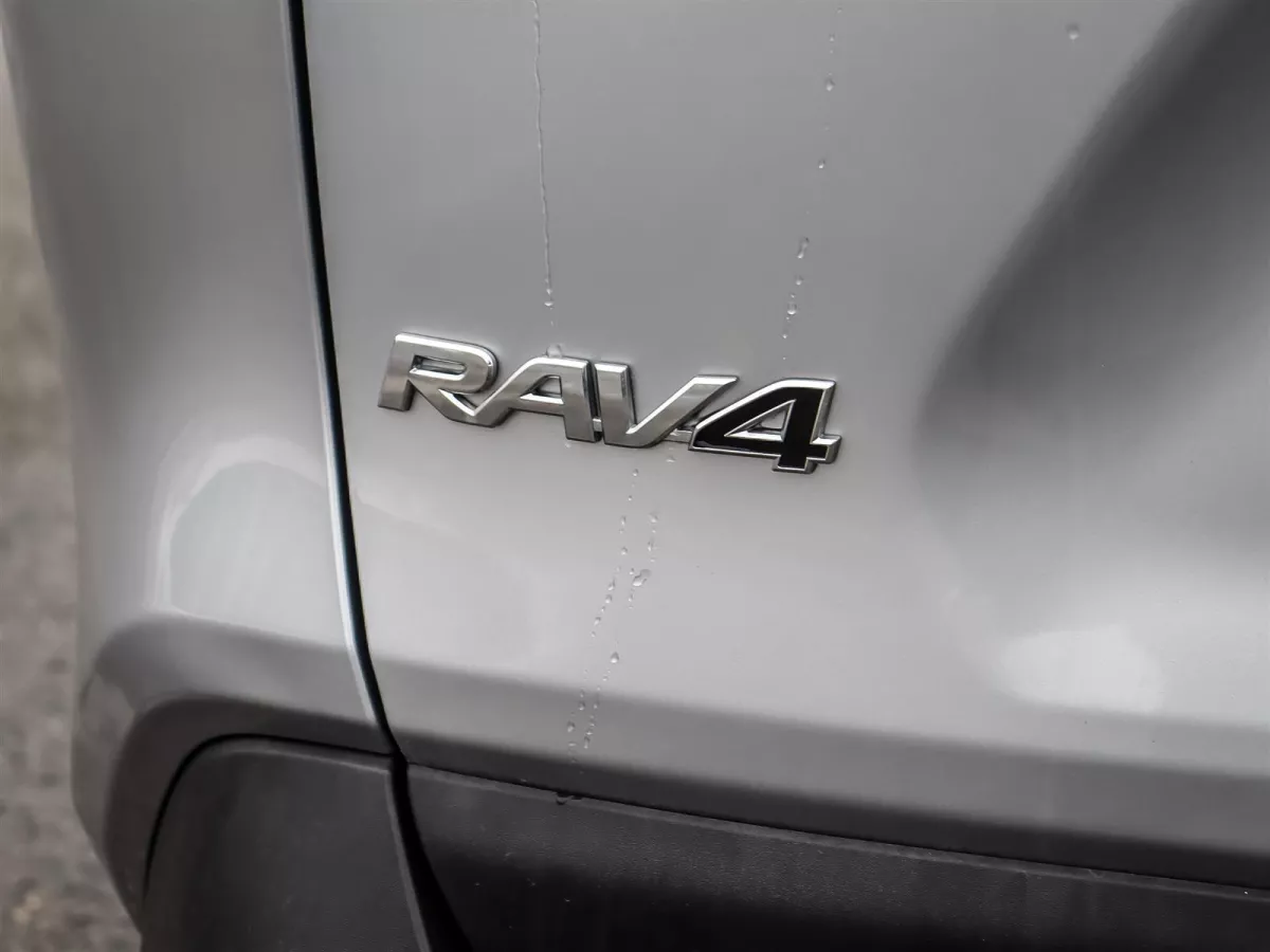 Toyota RAV4 2024 — photo 20