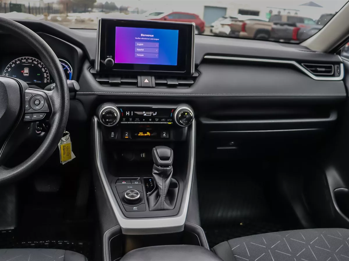 Toyota RAV4 2024 — photo 14