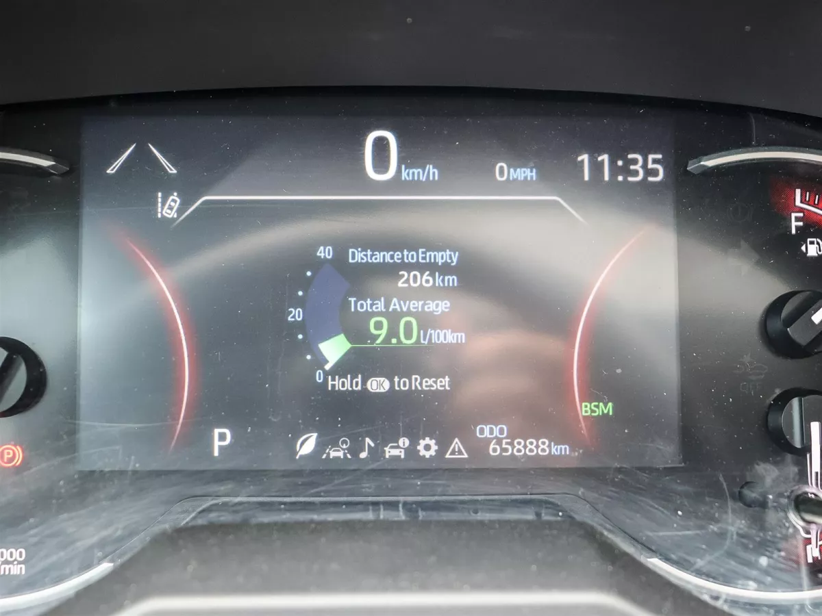Toyota RAV4 2023 — photo 23