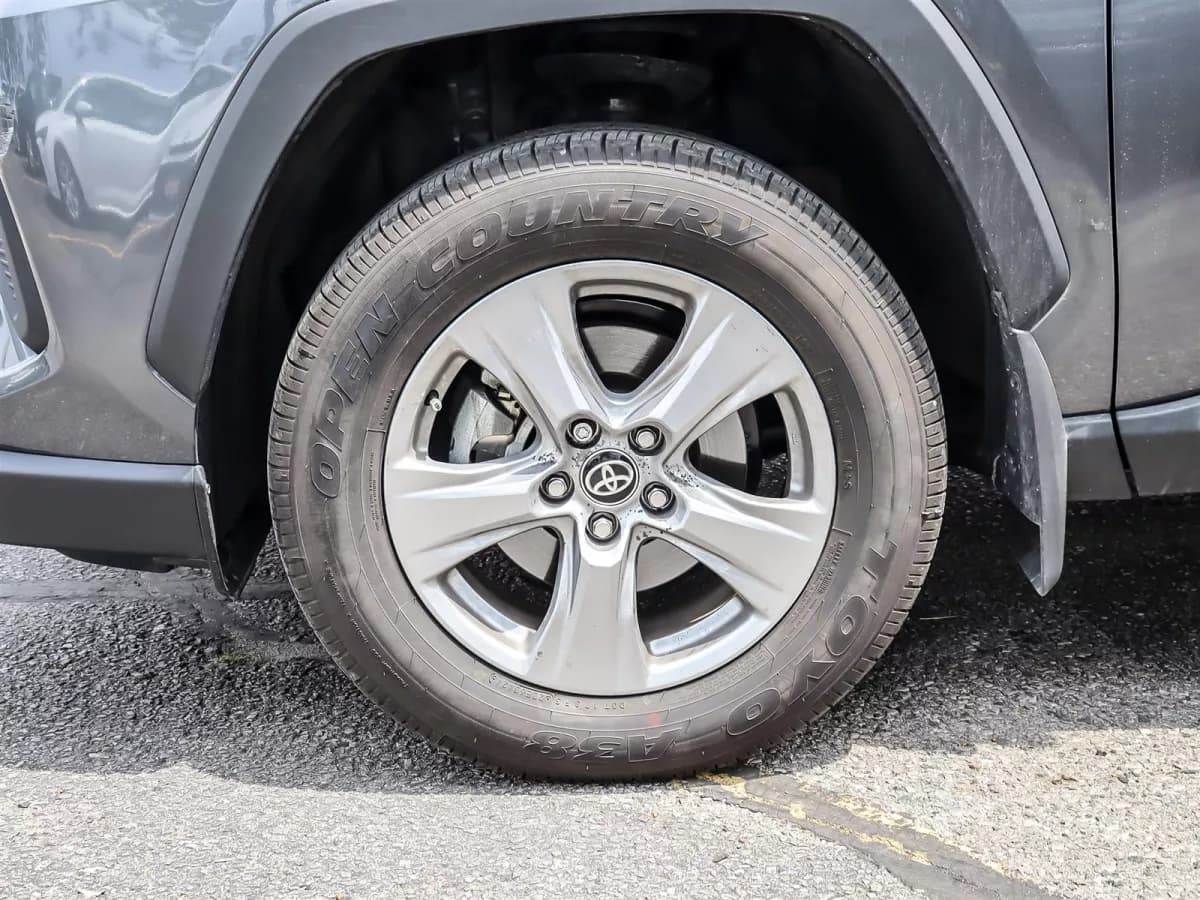 Toyota RAV4 2024 — photo 25