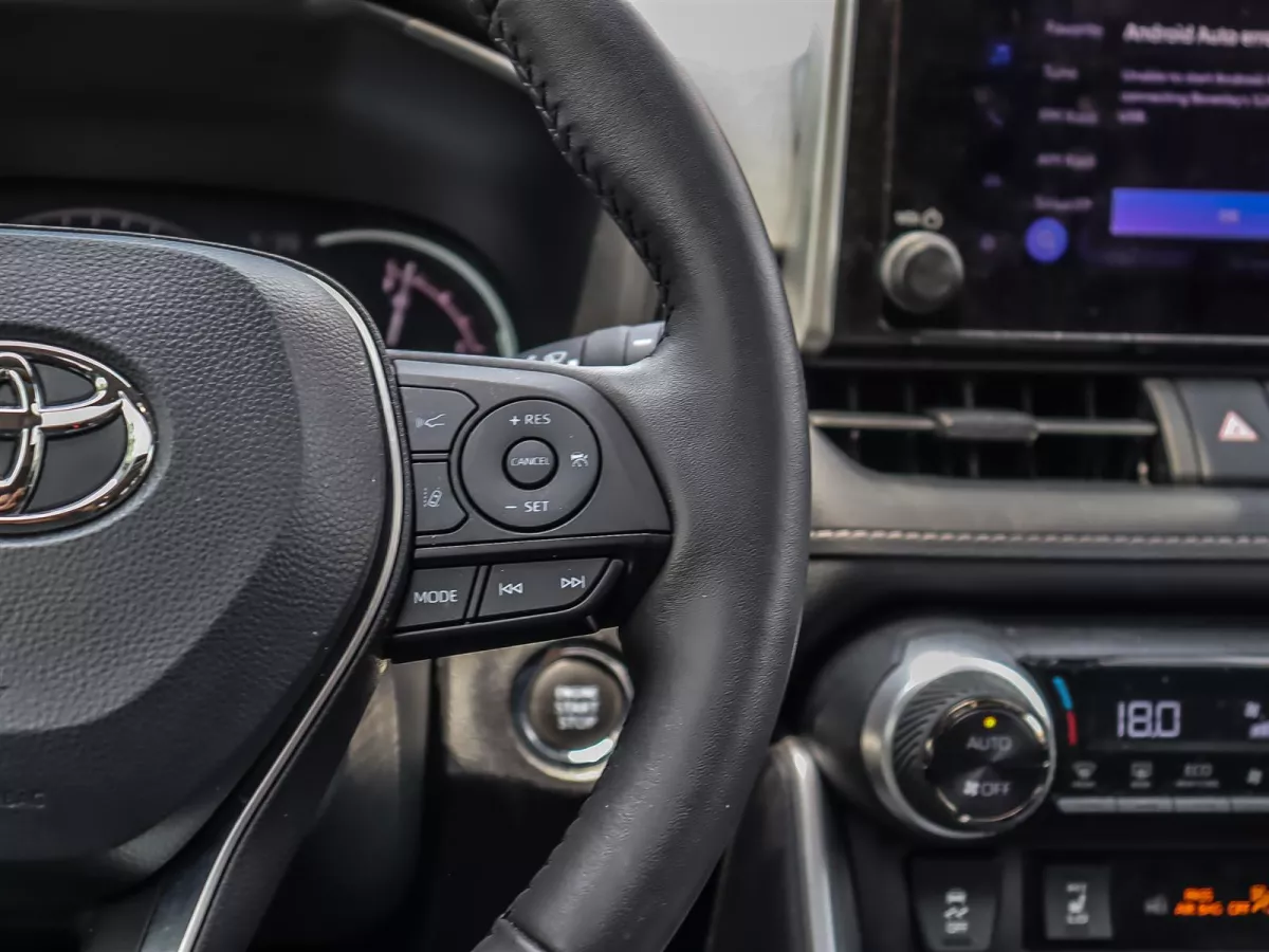 Toyota RAV4 2024 — photo 15