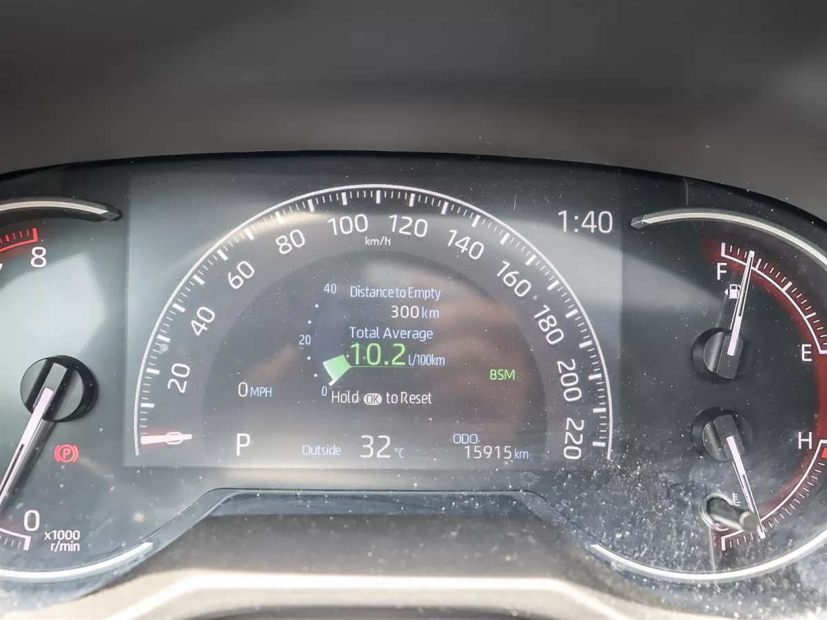 Toyota RAV4 2024 — photo 26
