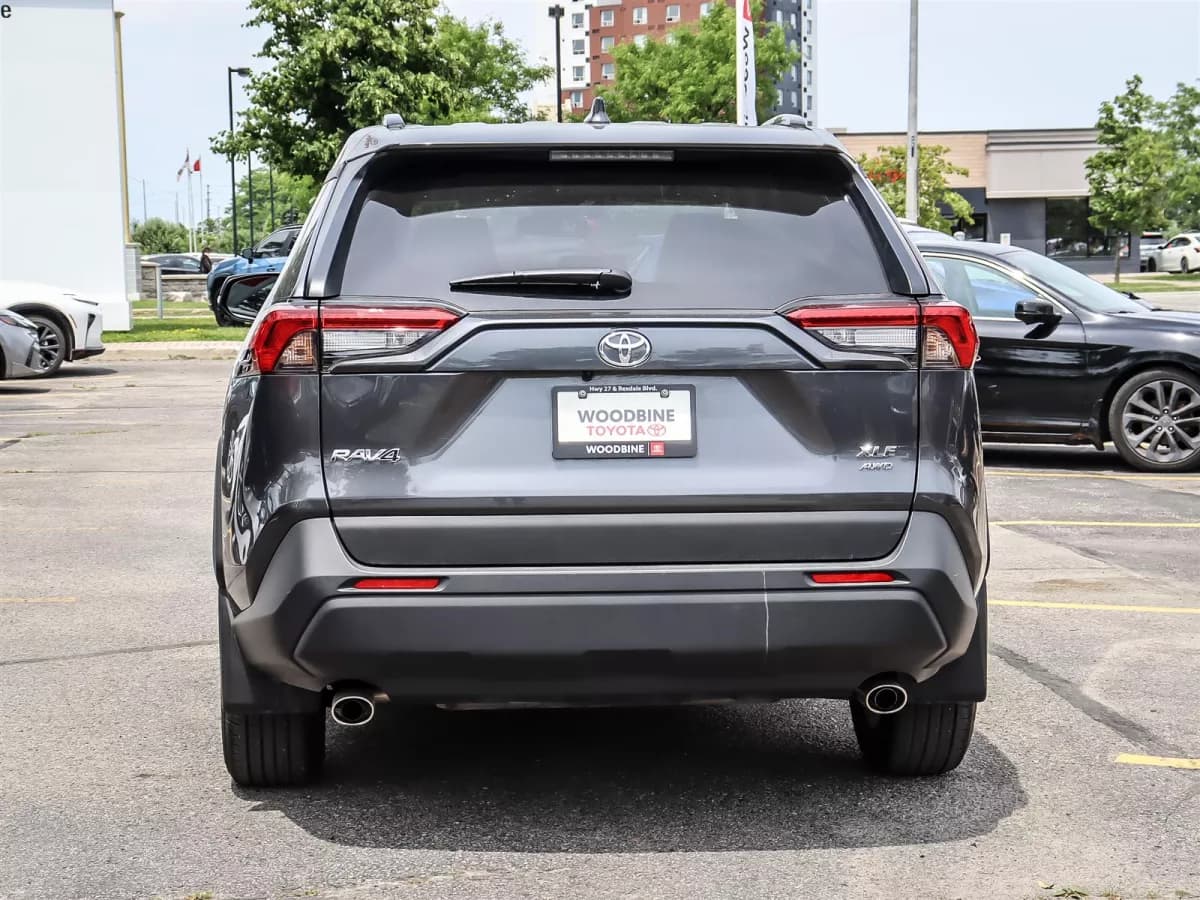 Toyota RAV4 2024 — photo 5