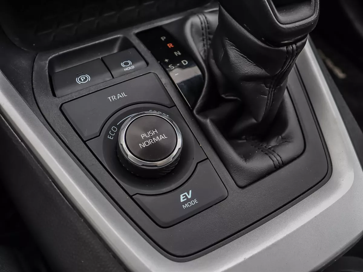 Toyota RAV4 2024 — photo 28