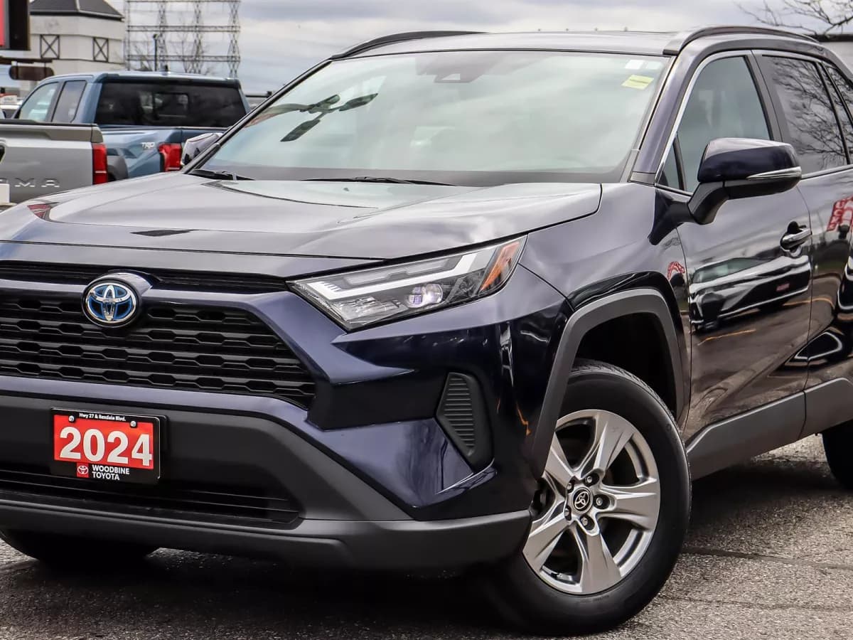 Toyota RAV4 2024 — photo 2