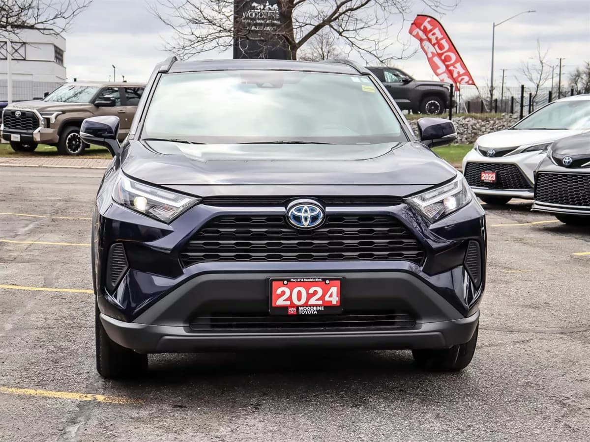 Toyota RAV4 2024 — photo 3