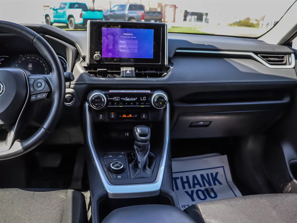 Toyota RAV4 2024 — photo 17