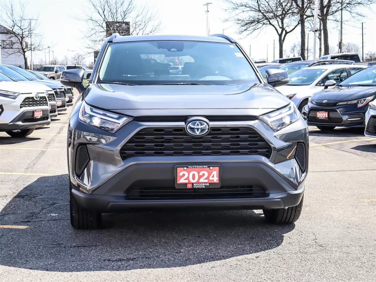 Toyota RAV4 2024 — photo 3