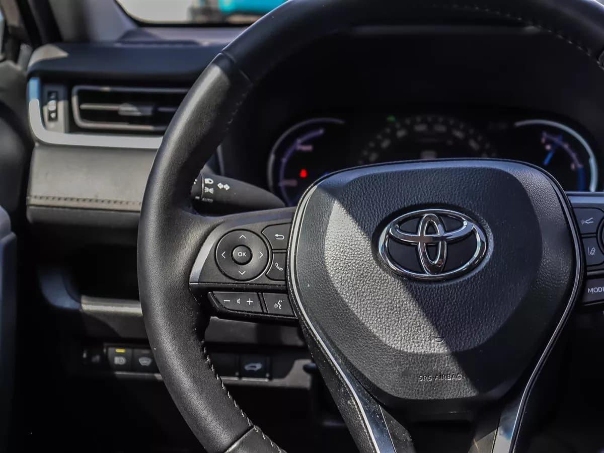 Toyota RAV4 2024 — photo 14