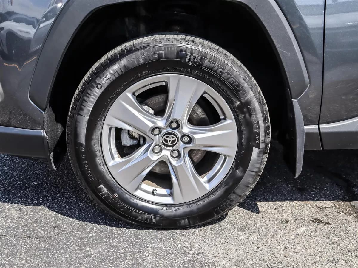 Toyota RAV4 2024 — photo 25