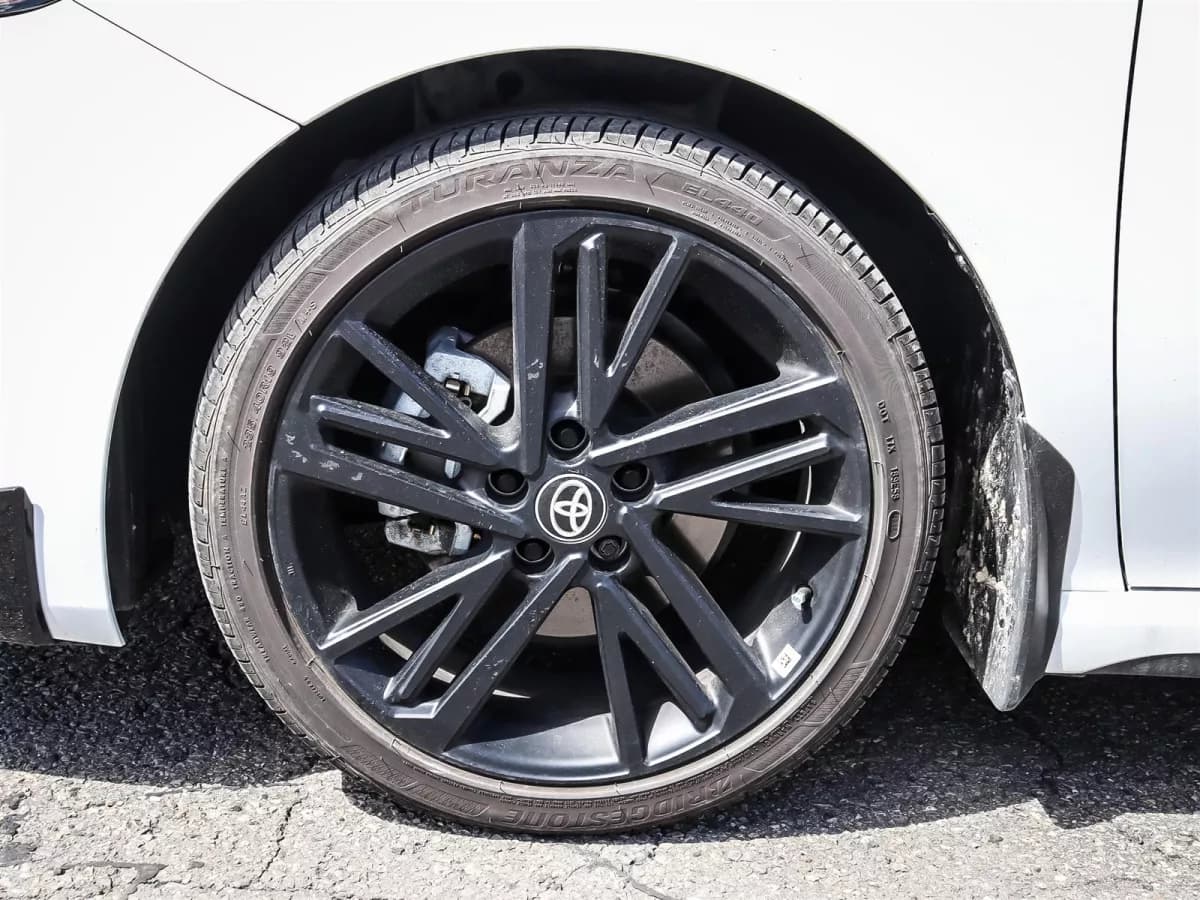 Toyota Camry 2026 — photo 24
