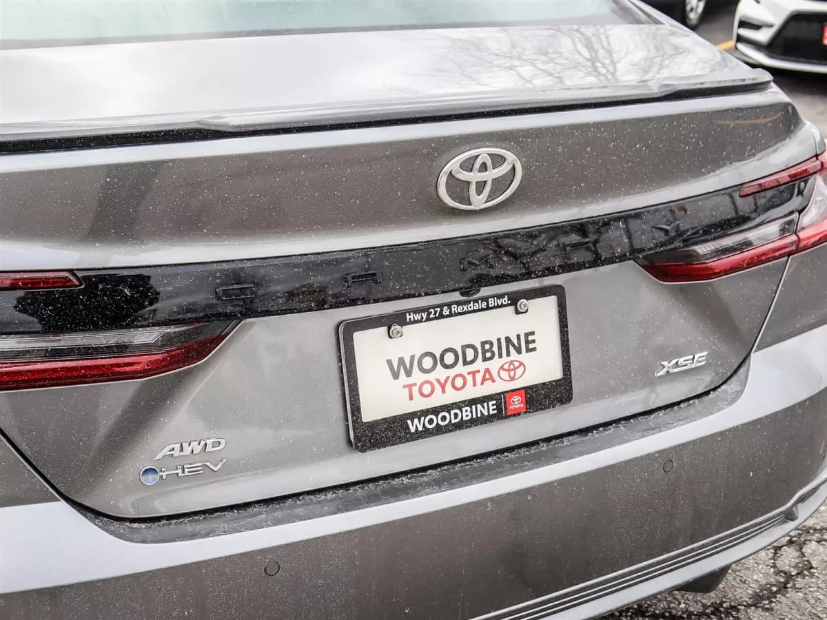 Toyota Camry 2025 — photo 22