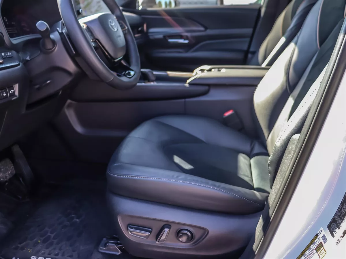 Toyota Grand Highlander Hybrid 2025 — photo 6