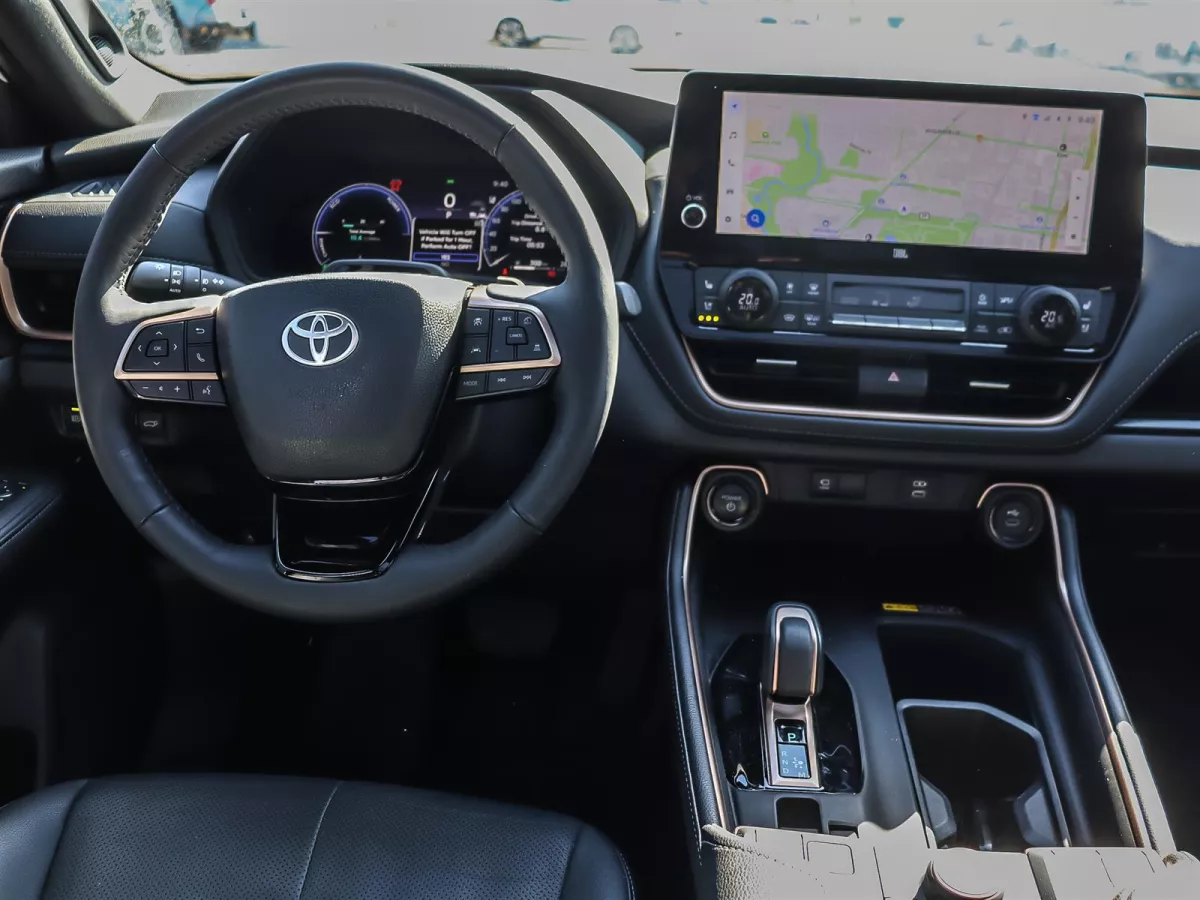 Toyota Grand Highlander Hybrid 2025 — photo 13