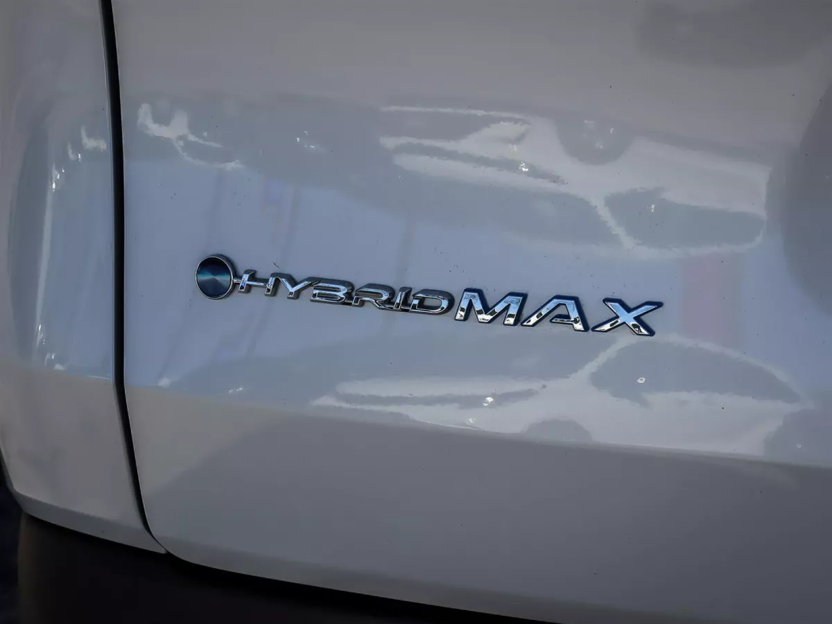 Toyota Grand Highlander Hybrid 2025 — photo 21