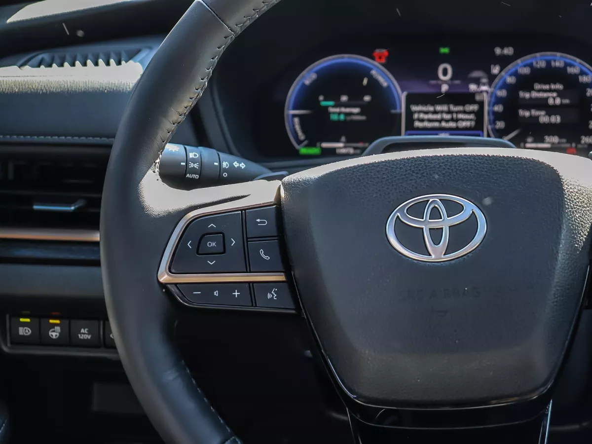 Toyota Grand Highlander Hybrid 2025 — photo 11
