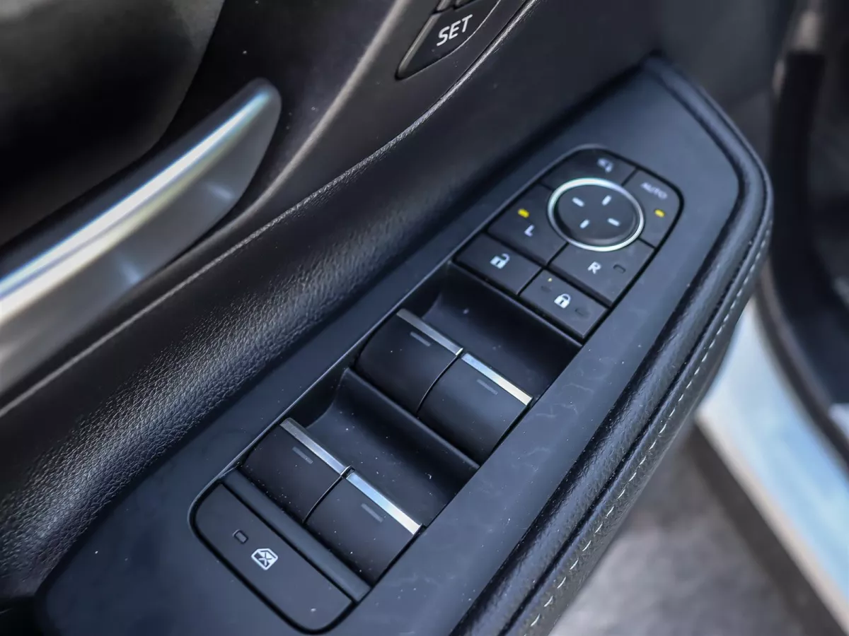 Toyota Grand Highlander Hybrid 2025 — photo 8