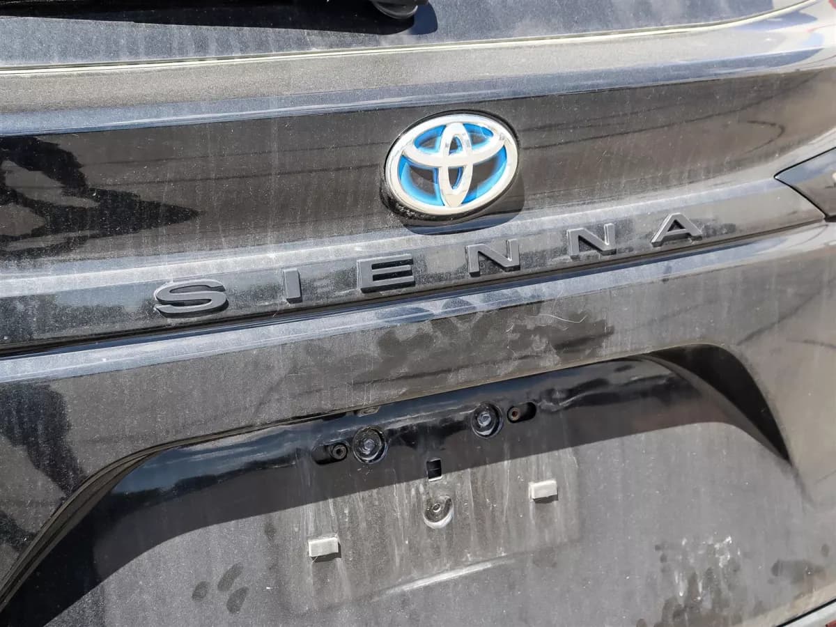Toyota Sienna 2025 — photo 21