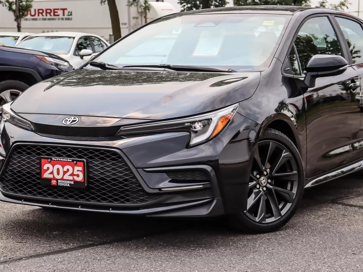 Toyota Corolla 2025 — photo 2