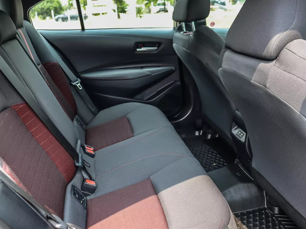 Toyota Corolla 2025 — photo 20