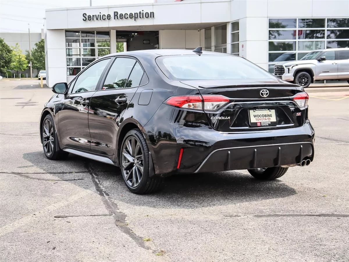 Toyota Corolla 2025 — photo 6